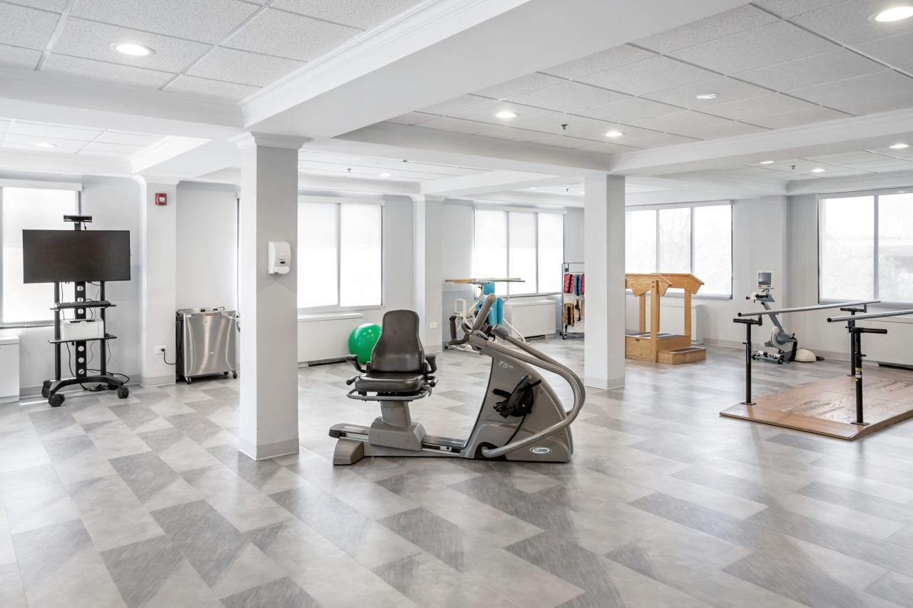 Bella Terra 8211 ELMHURST 8211 Rehab Gym 8211 CMYK 300dpi 8211 SMALLER